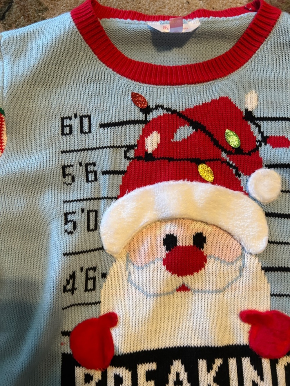 Women’s large Holiday Santa Mugshot Sweater - - Picture 3 of 6